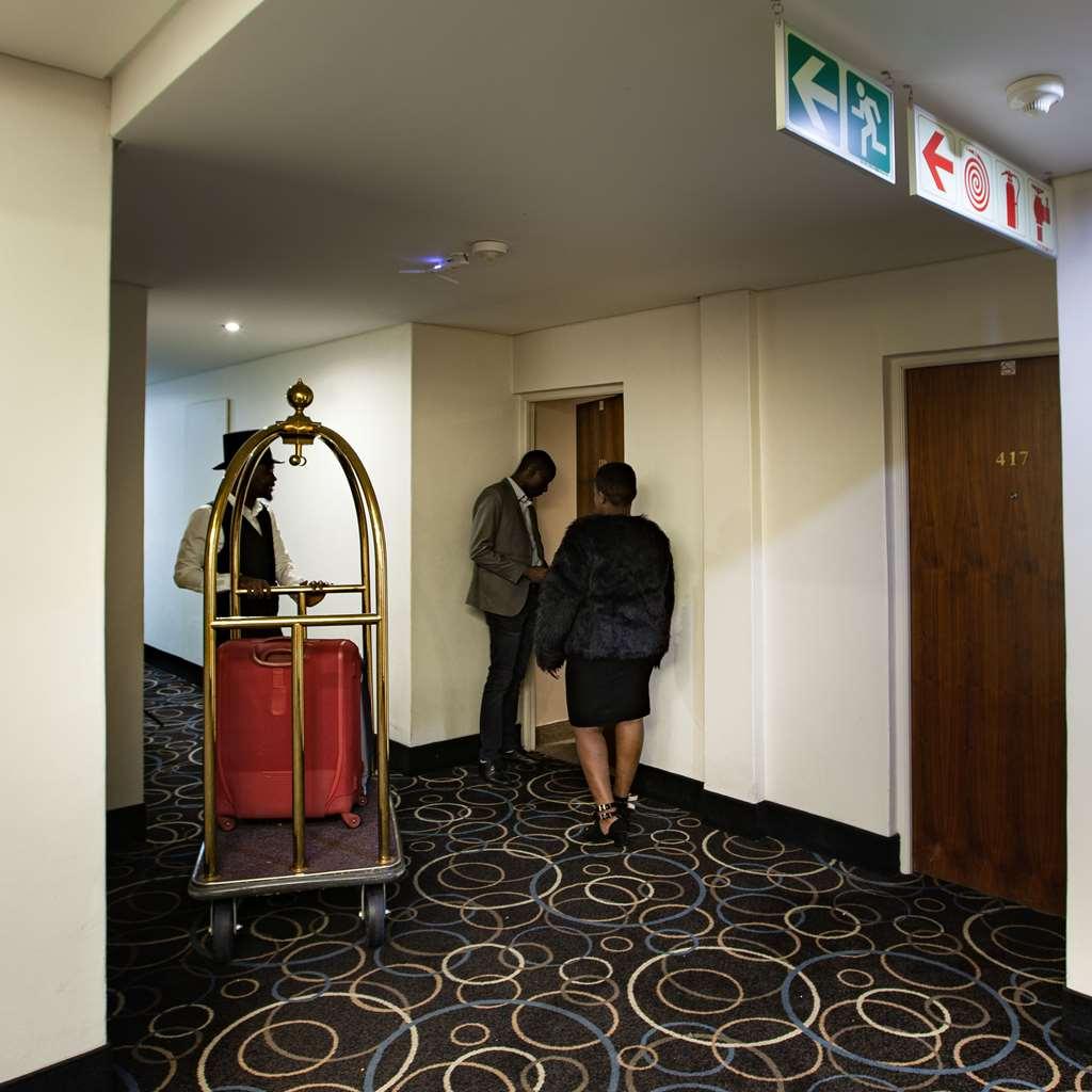 Apollo Hotel Johannesburg Zimmer foto