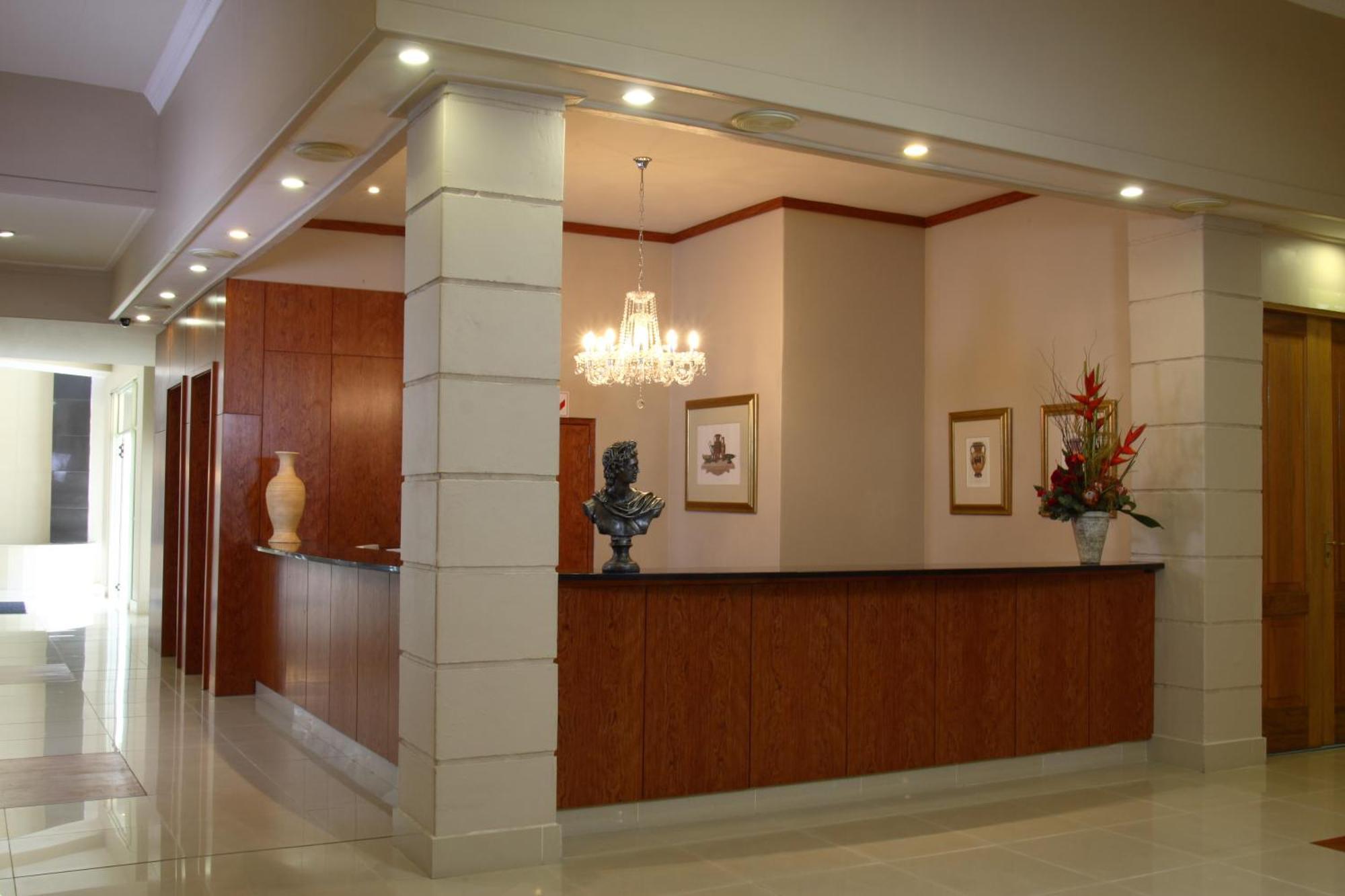 Apollo Hotel Johannesburg Exterior foto